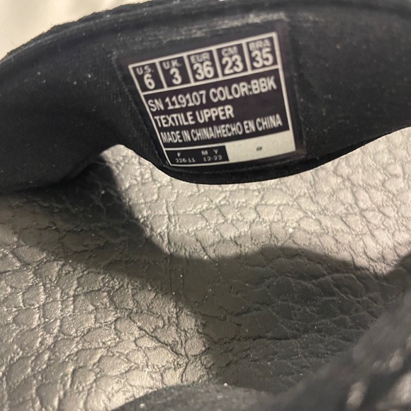 Skechers Cali Arch Support GO WALK® Yoga Flex Splendor Women's Sandals size 6 - Picture 6 of 6